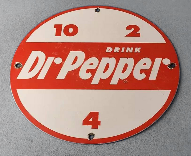 Vintage Retro Round Datsun Rocket Dr. Pepper Squirt Boeing Rat Fink Colt Kiwi Polish Marvel Decorative Metal Sign